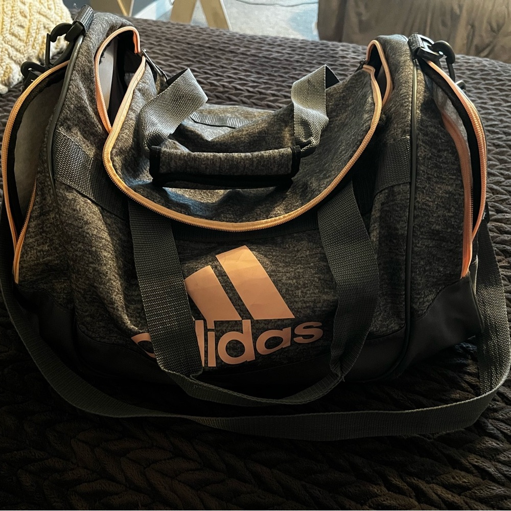 Adidas duffle bag and backpack. - Picture 14 of 16